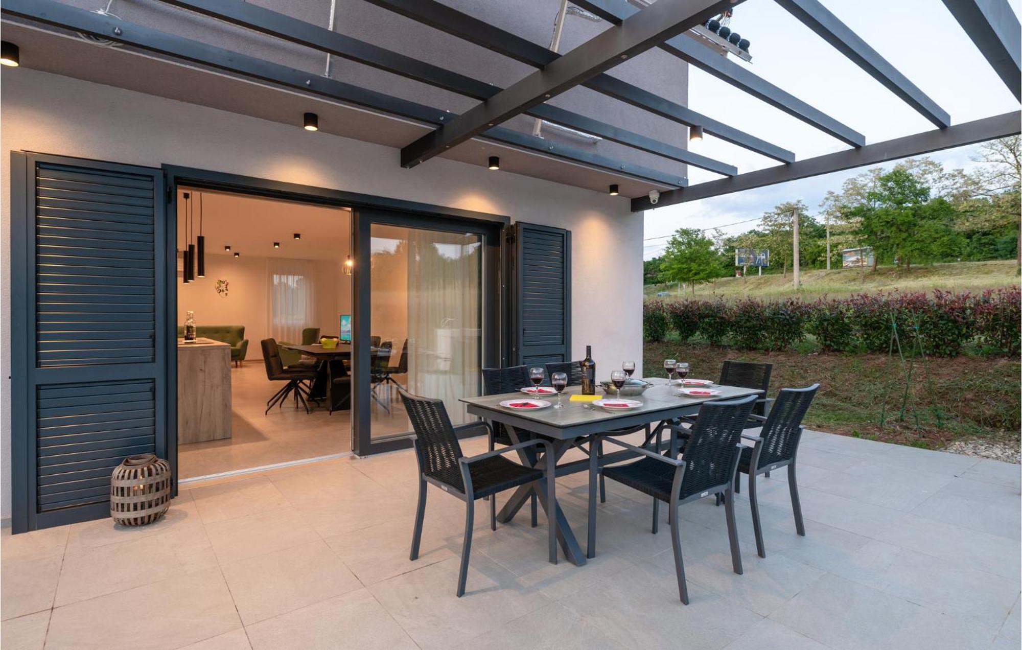 Stunning Home In Barban With Wifi Exterior foto